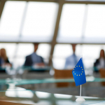 L'Europa dei Grandi si compatta a Parigi: il piano per la sicurezza nel Golfo